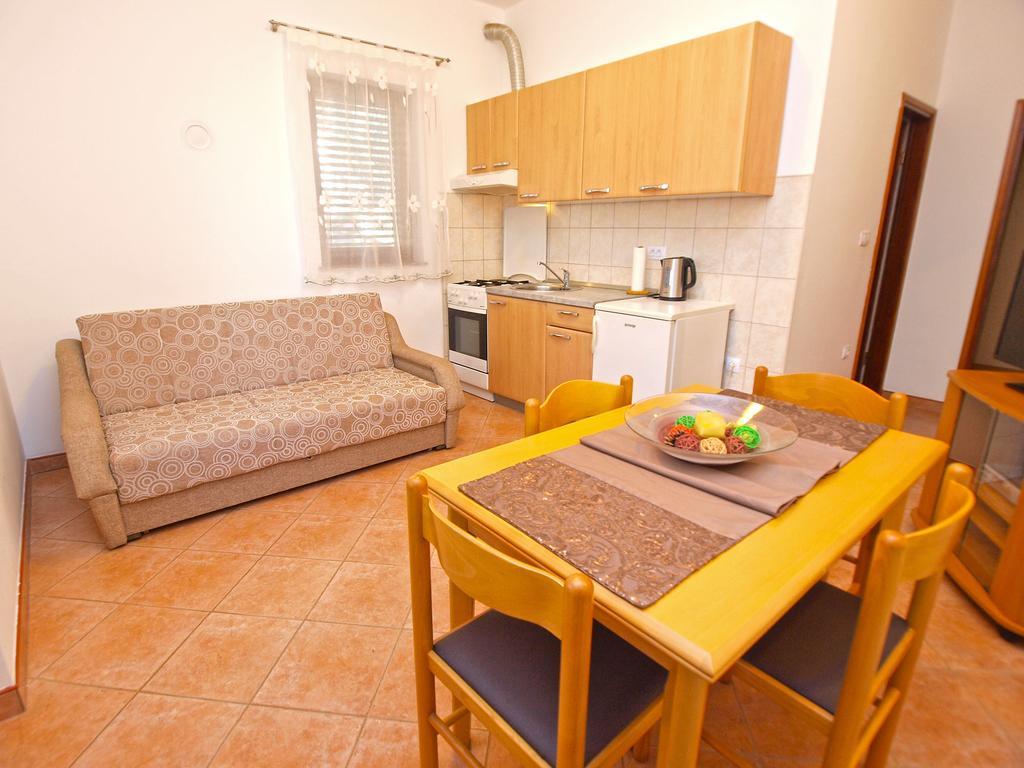 Apartment Claudio 1136 Galižana Екстериор снимка